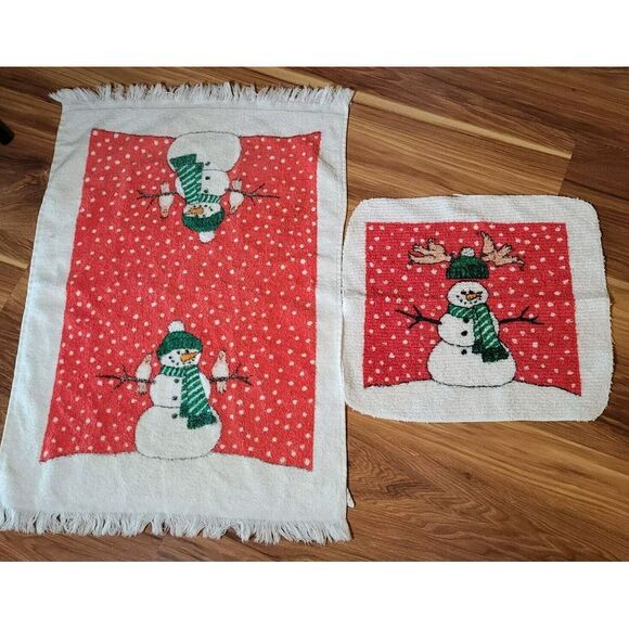 Vintage Christmas Hand Towel Wash Cloth Cannon Snowman Fringe Red White USA - Picture 1 of 8
